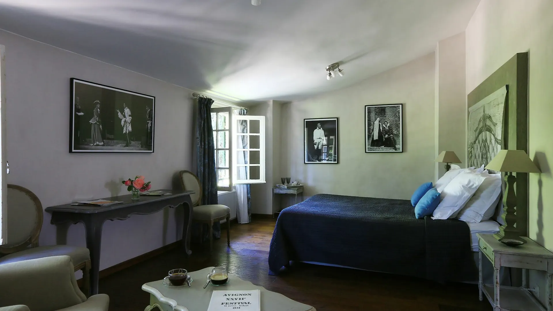 Les Gites Du Domaine De Rhodes Avignon 0*,  France